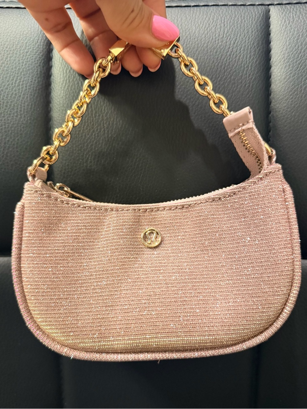 Lululemon-New Sparkly Pink
City Essentials Nano Shoulder Bag.